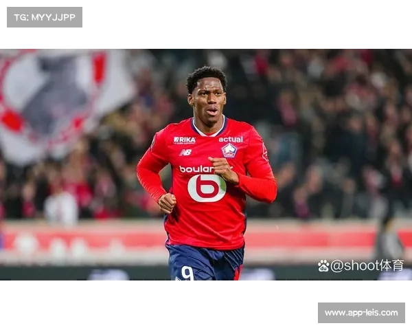 乔纳森-戴维获奖,凸显其俱乐部及国家队双线贡献 乔纳森-戴维获奖,凸显其俱乐部及国家队双线贡献